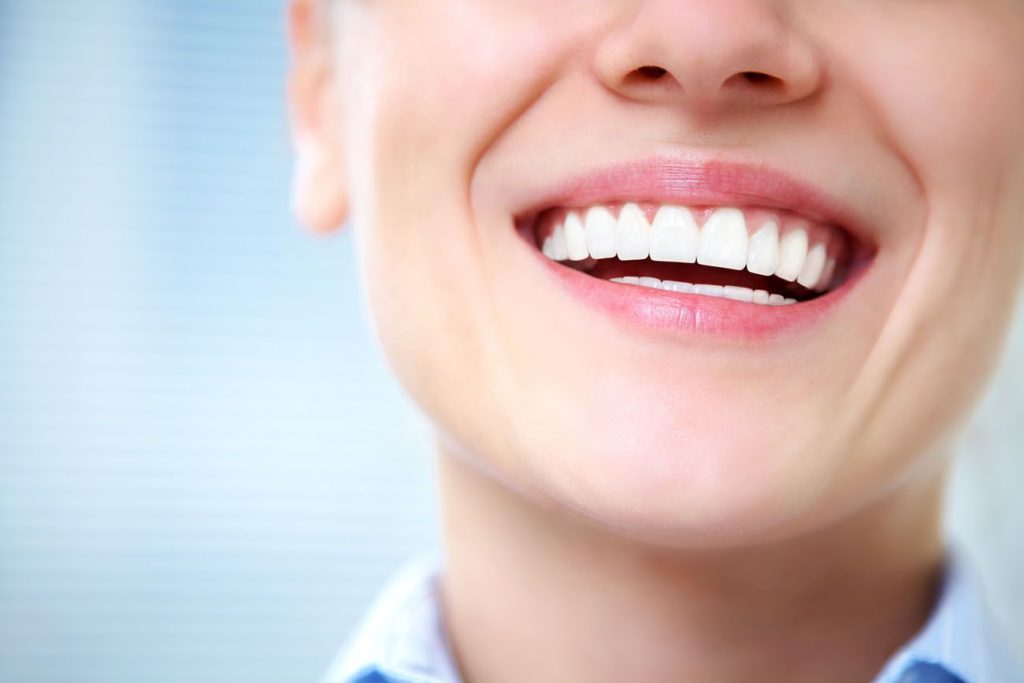 cosmetic dental benefits from teeth bonding
